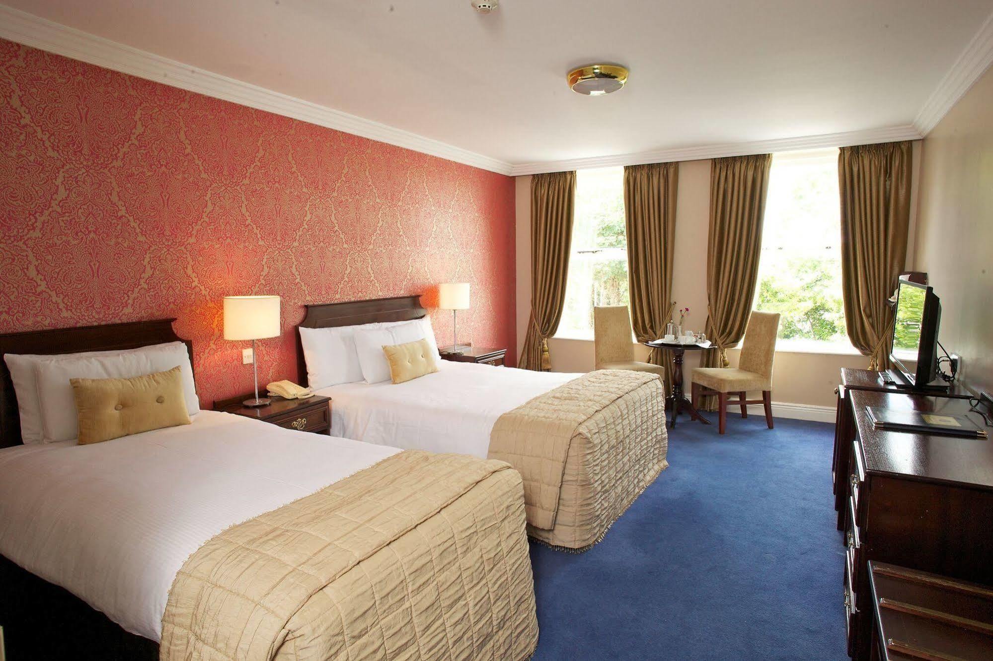 Anner Hotel Thurles Eksteriør bilde